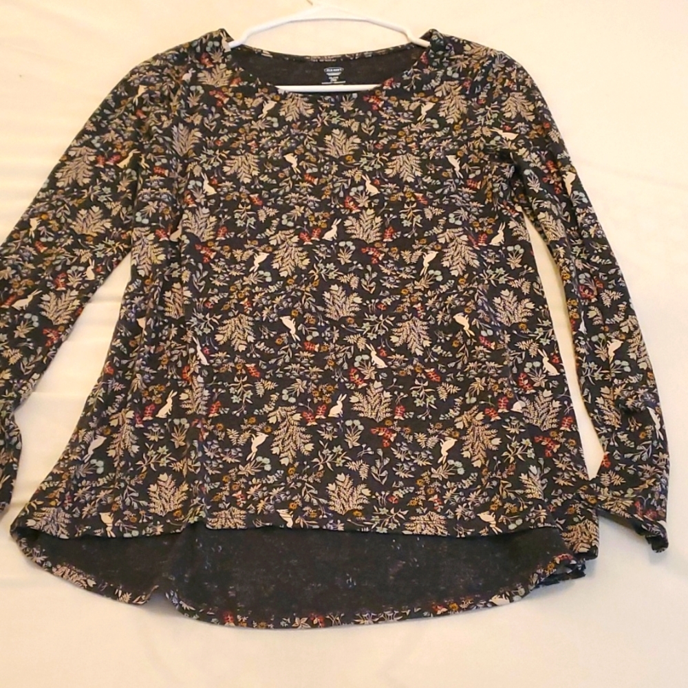 Old Navy Rabbit long sleeve tee